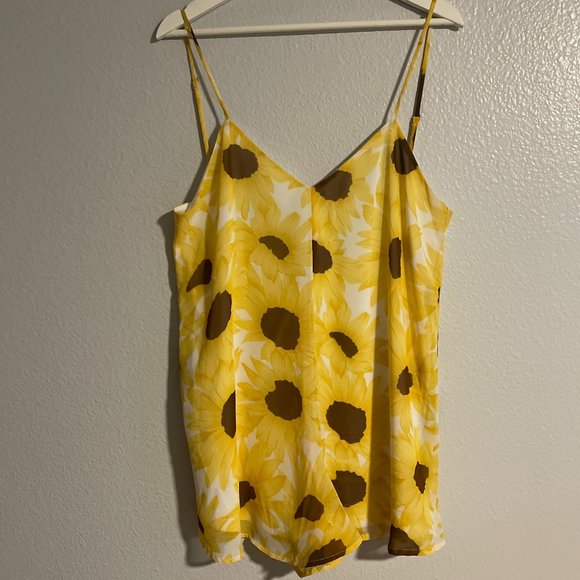 Show Me Your Mumu Women's Yellow Mumu Sunflower Romper Size Medium - Picture 5 of 13
